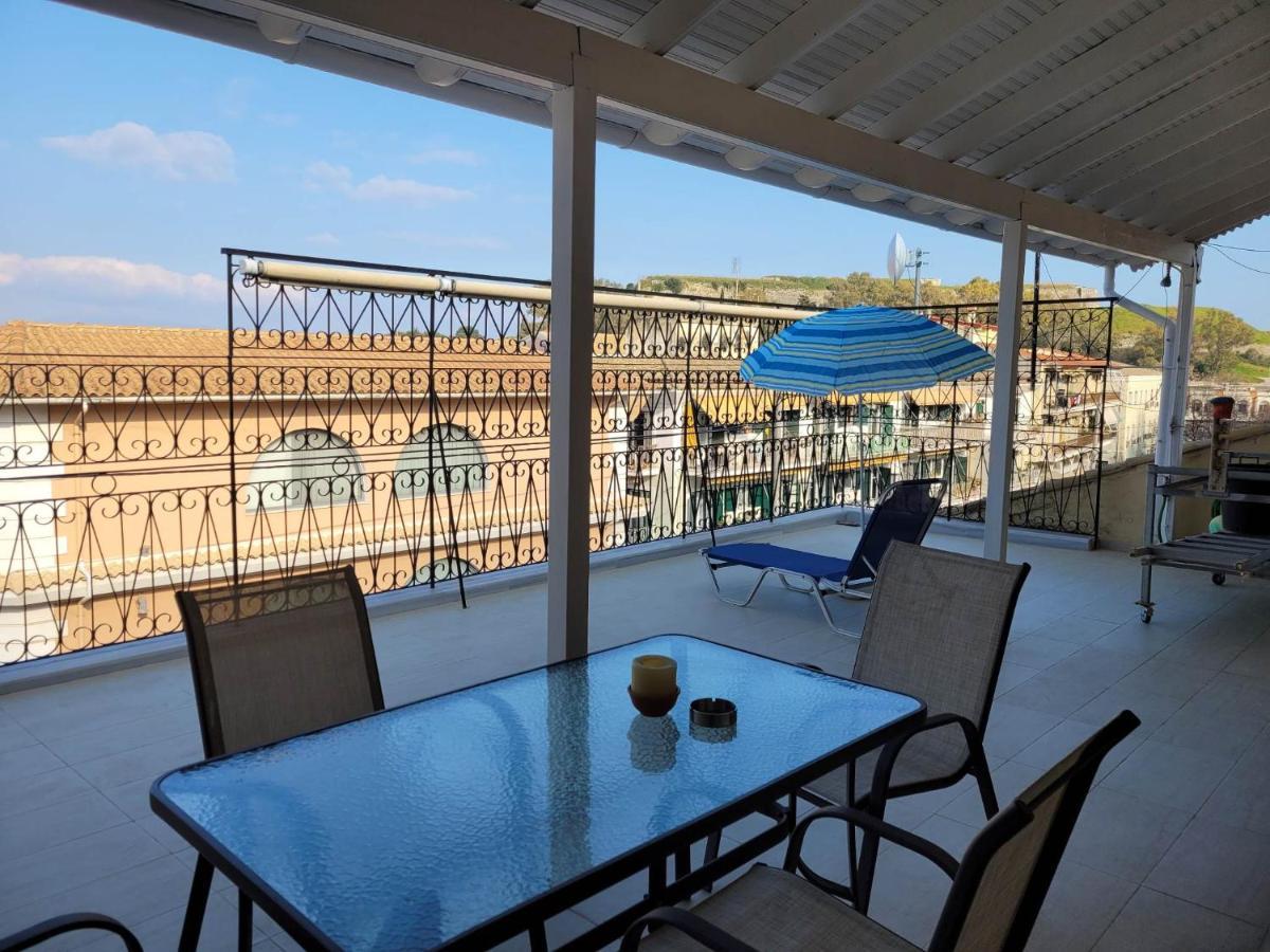 Апартаменты Kiki'S Penthouse Corfu  Экстерьер фото